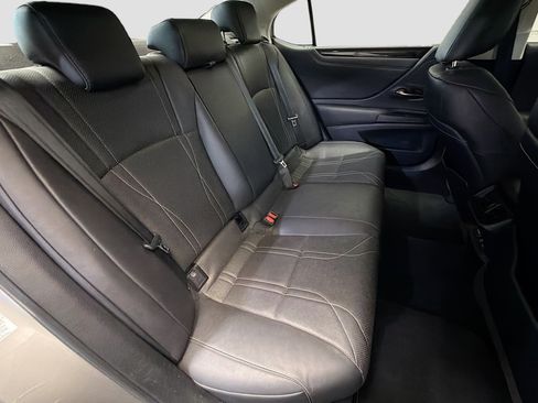 Used 2019 Lexus ES 350 Luxury image 15