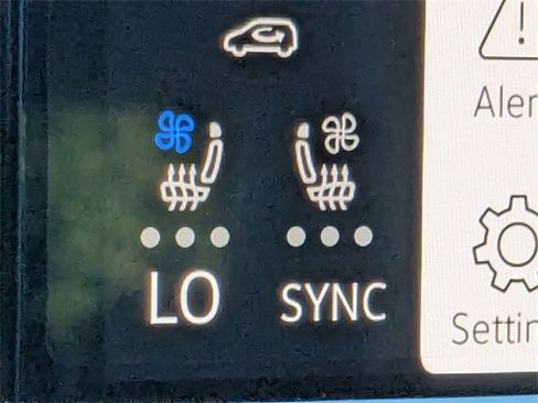 New 2026 Volkswagen Atlas SE image 24