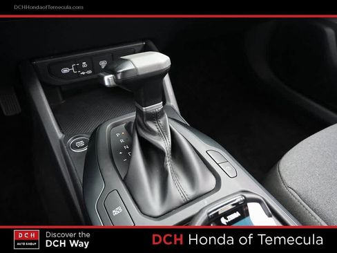 Used 2025 Kia K4 LXS image 11