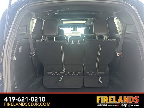 Used 2025 Chrysler Pacifica Limited w/ Trailer Tow Group image 18