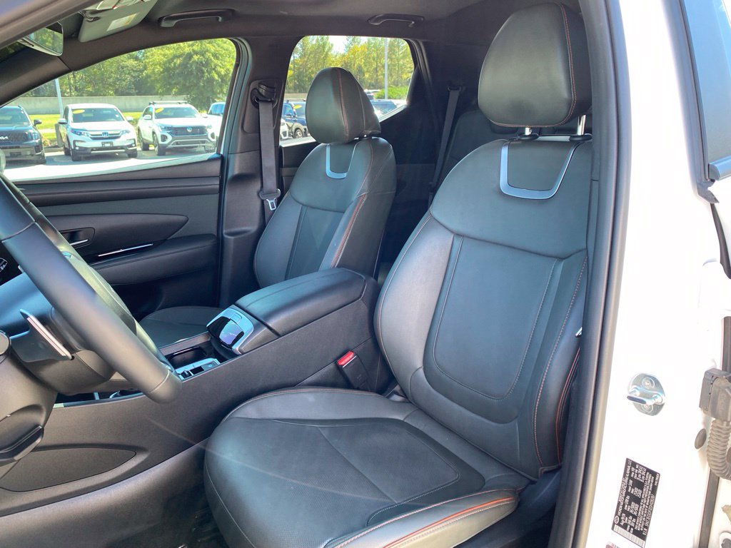Used 2025 Hyundai Santa Cruz Limited AWD/4WD image 22