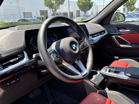 Certified 2025 BMW X1 xDrive28i AWD/4WD image 17