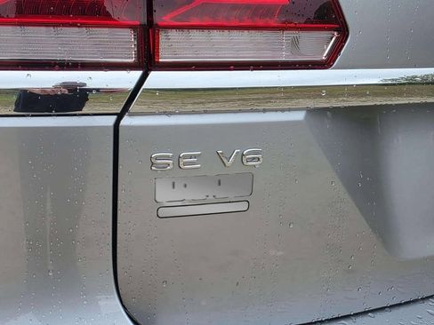 Used 2023 Volkswagen Atlas SE image 7