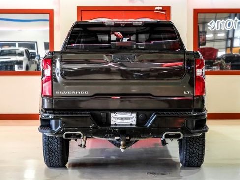 Used 2021 Chevrolet Silverado 1500 LT Trail Boss w/ LT Trail Boss Premium Package image 12