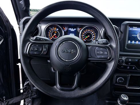 Used 2022 Jeep Wrangler Unlimited Sport AWD/4WD image 26