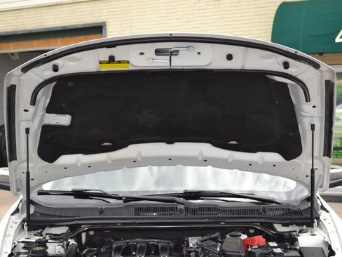Used 2010 Ford Taurus Limited AWD/4WD image 54