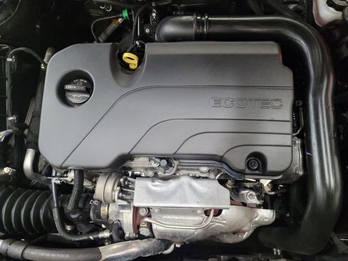 Used 2022 Chevrolet Malibu LS w/ Driver Confidence Package II FWD image 30