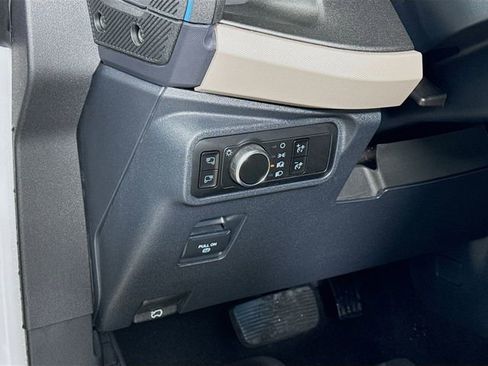 Used 2024 Ford Bronco Wildtrak image 10