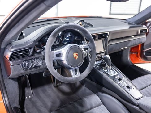 Used 2016 Porsche 911 GT3 RS image 37
