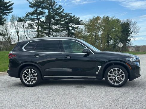 Used 2024 BMW X5 xDrive40i w/ Premium Package image 8