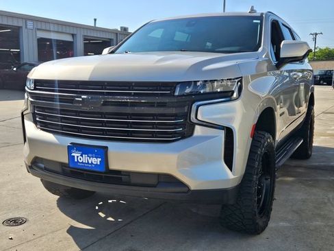 Used 2021 Chevrolet Tahoe LT AWD/4WD image 2