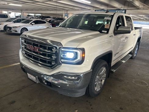 Used 2018 GMC Sierra 1500 SLT image 4