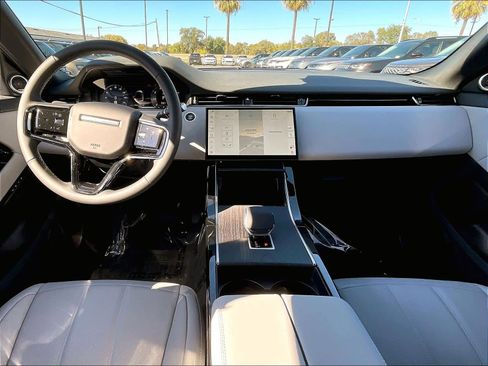 New 2026 Land Rover Range Rover Evoque S image 7