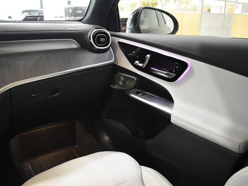 Certified 2024 Mercedes-Benz GLC 300 4MATIC image 23