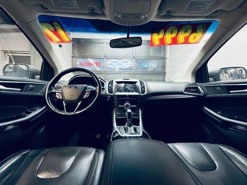 Used 2017 Ford Edge Titanium image 11