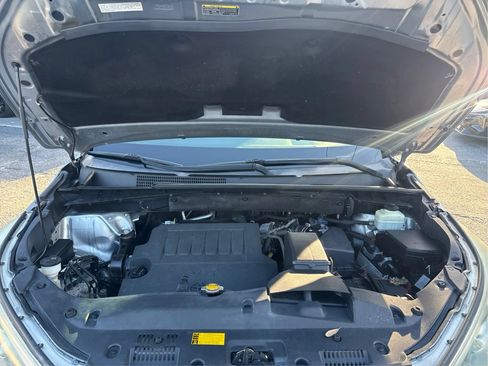 Used 2015 Toyota Highlander XLE AWD/4WD image 11
