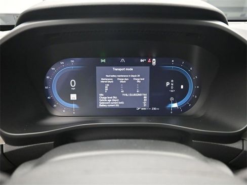 New 2025 Volvo XC40 B5 Core w/ Protection Package Premier image 10
