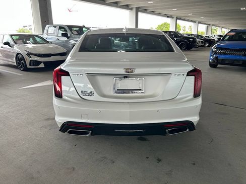 Used 2021 Cadillac CT5 Premium Luxury RWD image 4