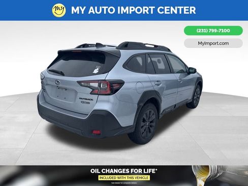 Used 2023 Subaru Outback Onyx Edition image 5