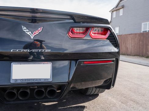 Used 2018 Chevrolet Corvette Stingray Coupe w/ 1LT image 42