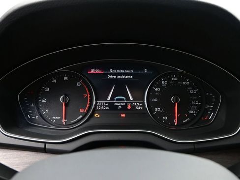 Used 2024 Audi Q5 2.0T Premium w/ Convenience Package image 23