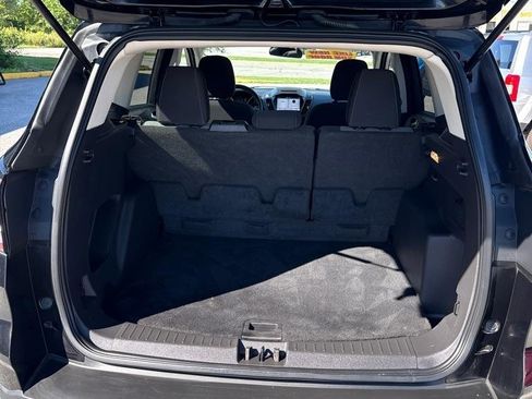 Used 2018 Ford Escape SE w/ SE Sync 3 Package image 12