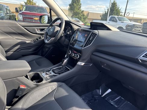 Used 2019 Subaru Forester Touring AWD/4WD image 23