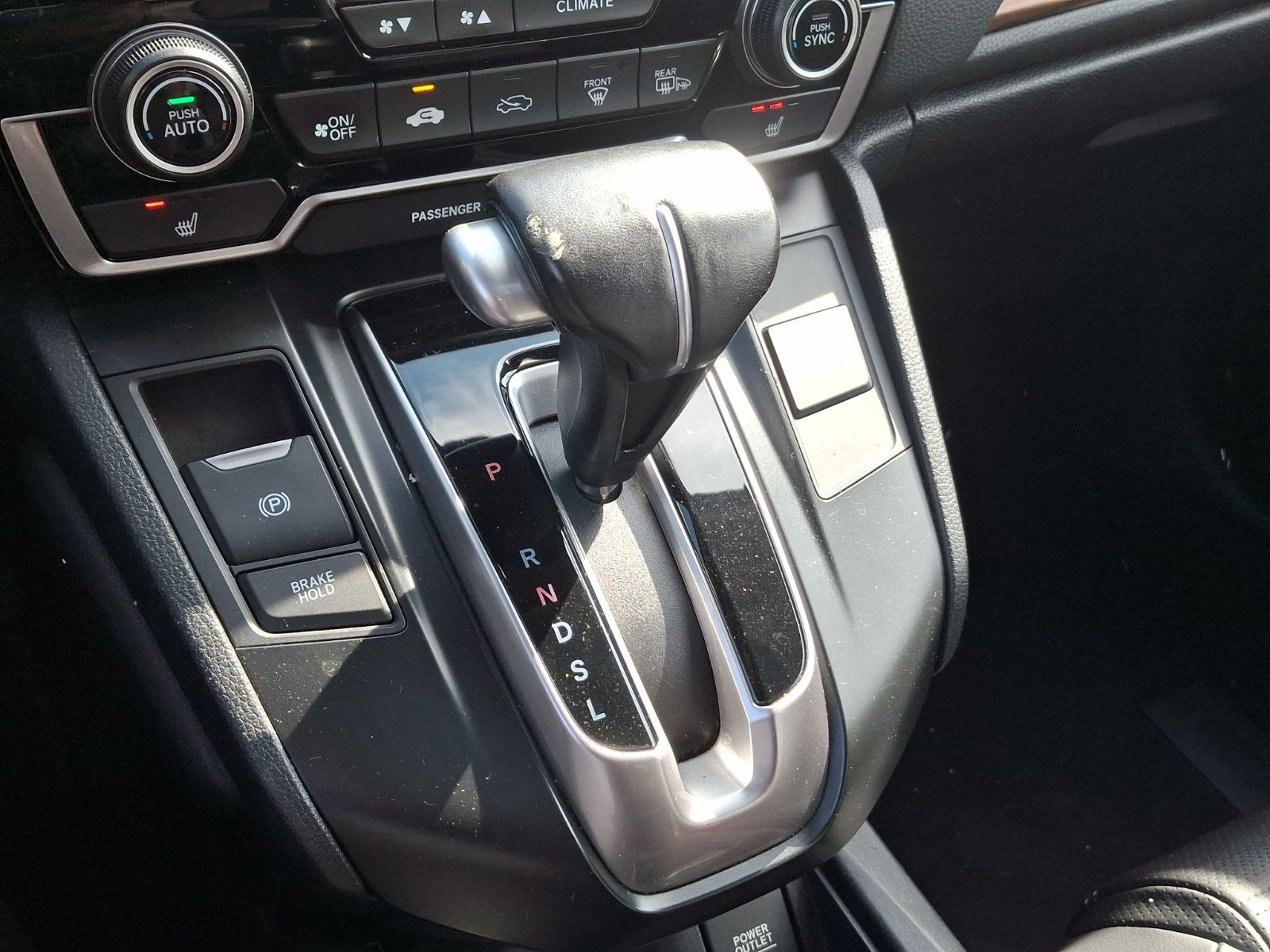 Used 2017 Honda CR-V Touring image 14