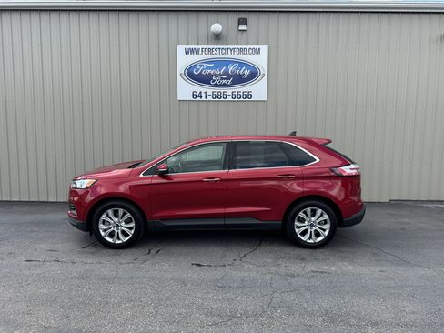 Used 2021 Ford Edge Titanium AWD/4WD image 1
