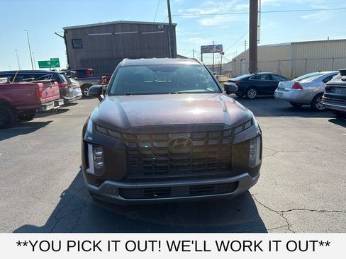 Used 2024 Hyundai Palisade SEL FWD image 2