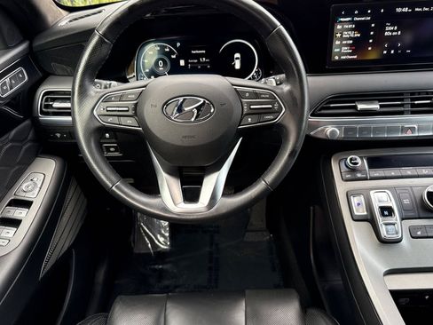 Used 2022 Hyundai Palisade Calligraphy w/ Cargo Package image 15