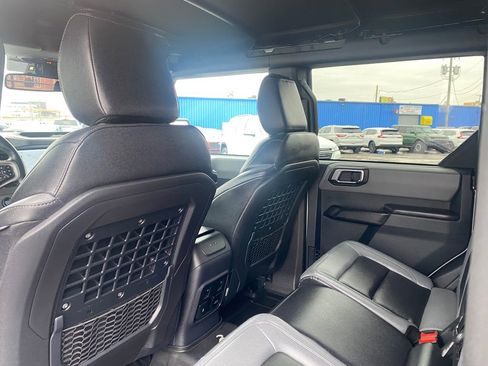 Used 2024 Ford Bronco Big Bend image 14