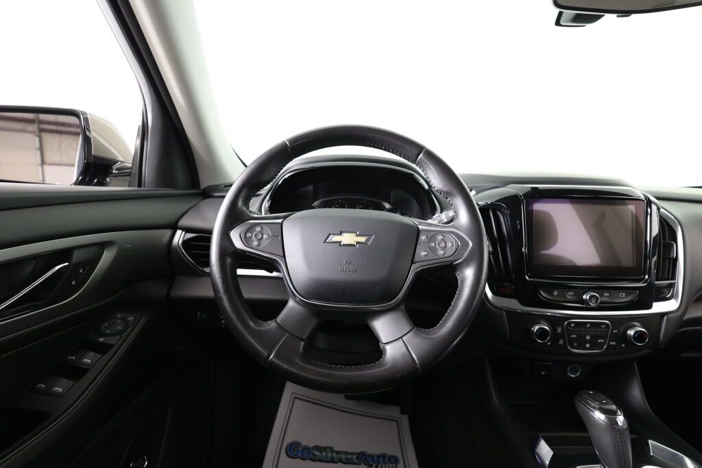 Used 2018 Chevrolet Traverse LT FWD image 29
