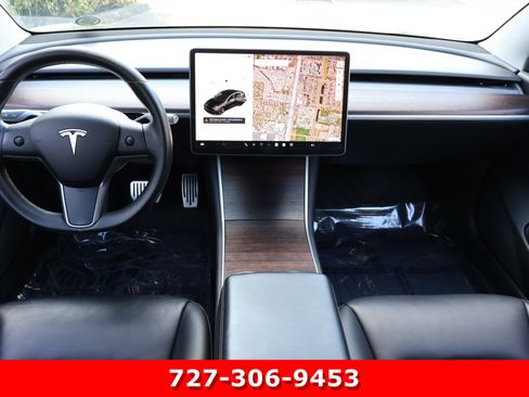 Used 2019 Tesla Model 3 image 17