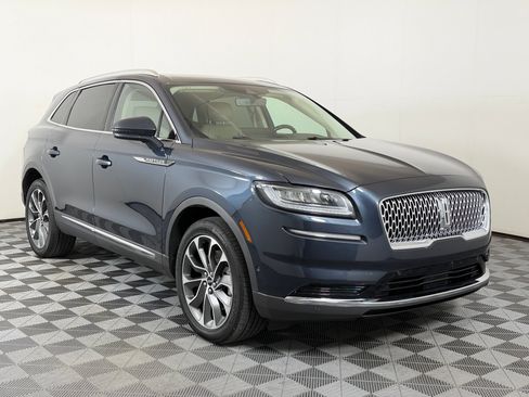 Used 2023 Lincoln Nautilus Reserve w/ Equipment Group 201A AWD/4WD image 8