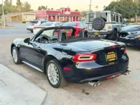 Used 2018 FIAT 124 Spider Classica RWD image 37