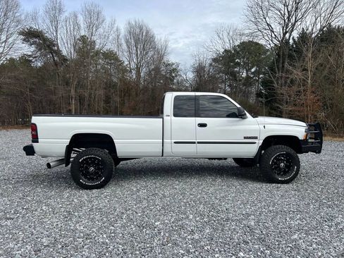 Used 2002 Dodge Ram 2500 Truck SLT image 9