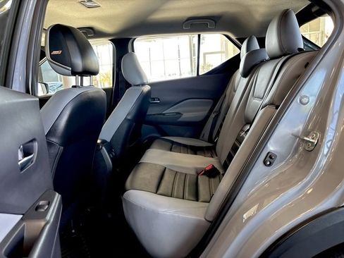 Used 2021 Nissan Kicks SR w/ SR Premium Package image 28