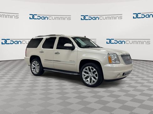 Used 2013 GMC Yukon Denali AWD/4WD image 2