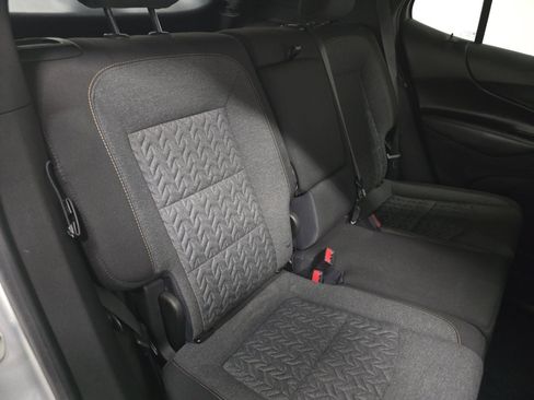Used 2022 Chevrolet Equinox LT w/ LPO, Floor Liner Package image 18
