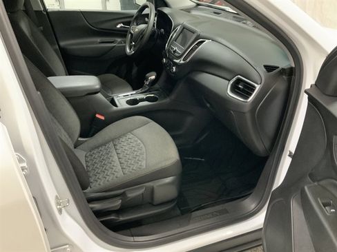 Used 2023 Chevrolet Equinox LT w/ LPO, Floor Liner Package image 21