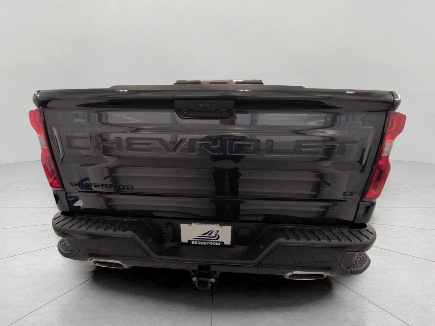 Used 2023 Chevrolet Silverado 1500 LT Trail Boss w/ LPO, Dark Essentials Package AWD/4WD image 24