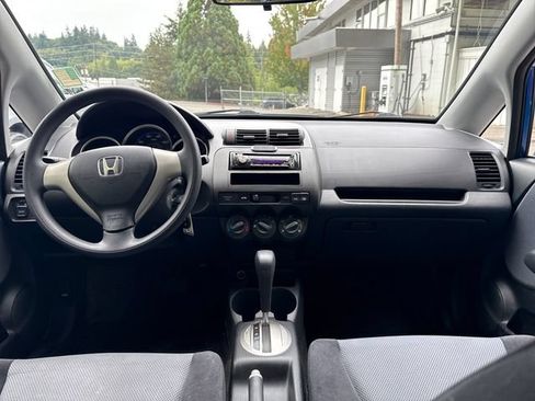 Used 2007 Honda Fit image 11