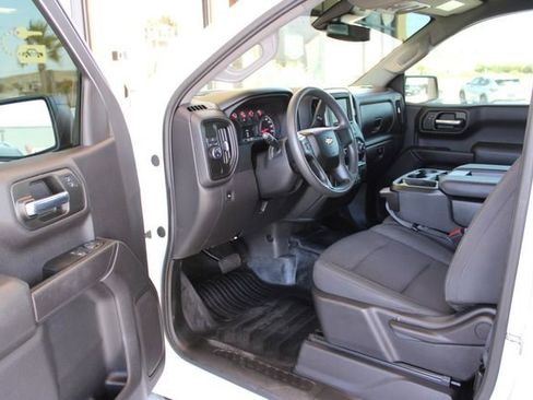 Used 2024 Chevrolet Silverado 1500 W/T w/ WT Fleet Convenience Package image 9