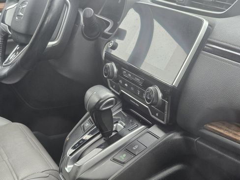 Used 2021 Honda CR-V Touring image 14