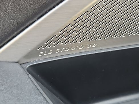 Used 2022 Acura MDX A-Spec image 16