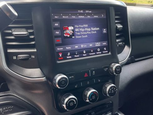 Used 2021 RAM 3500 Big Horn w/ Level 1 Equipment Group image 15