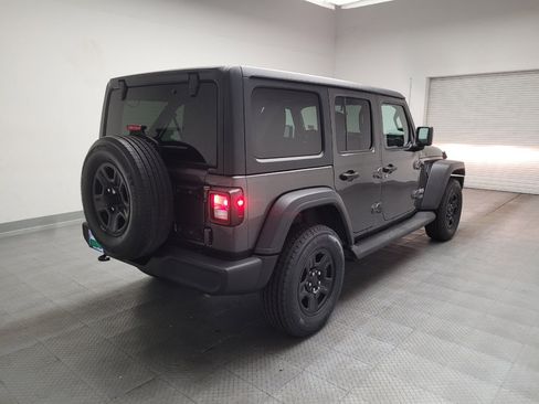 Used 2019 Jeep Wrangler Unlimited Sport AWD/4WD image 9