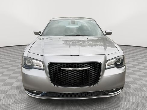 Used 2016 Chrysler 300 S AWD/4WD image 2