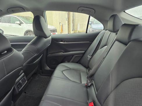 Used 2024 Toyota Camry XLE FWD image 16